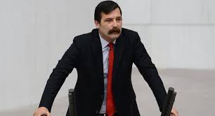 Türkiye i̇şçi partisi i̇stanbul milletvekili erkan baş'ın günümüzde yaşan hukuksuzluklar ve usulsüzlükleri dile getirdiği genel kurul. Erkan Bas Saraylar Yikilir Saltanatlar Coker