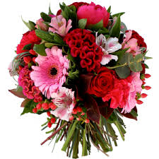 Voir plus didées sur le thème bouquet de fleurs arrangements floraux et deco floral. Fleurs De La Fete Des Meres Symboliquele Blog Fleursinfo