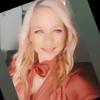 10 "Anna Sigala" profiles