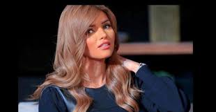 إيمان الحصري قبل الجراحة التجميلية ، يعد الإعلام المصري أحد الوجوه المألوفة للشعب المصري الذي قدم العديد من البرامج في السنوات الأخيرة ، مما جعله يتألق خلف. Ø¥ÙŠÙ…Ø§Ù† Ø§Ù„Ø­ØµØ±ÙŠ Ù‚Ø¨Ù„ ÙˆØ¨Ø¹Ø¯ Ù…Ø¬Ù„Ø© Ø§Ù„Ø¬Ù…ÙŠÙ„Ø©