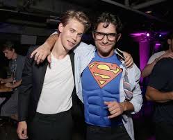 At the age of 13, austin was noticed by a representative of a background management firm at the fair of orange county. Austin Butler 13 Facts About The Elvis Actor You Need To Know Popbuzz