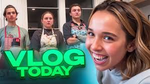 Lisi German vs Tess Foley Grab The Cup