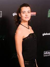 The ziva david captivity storyline refers to a series of episodes from the american police procedural drama ncis surrounding the imprisonment of protagonist ziva david (cote de pablo) in a somali terrorist training camp and its aftermath. Cote De Pablo Wikipedia