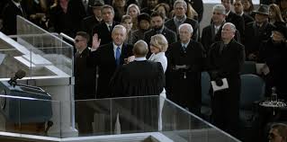 House of cards is by and large a show driven by the minds, not the groins, of its characters. President Francis Frank J Underwood