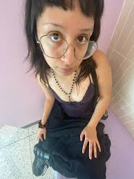 Student looking for apartment near campus