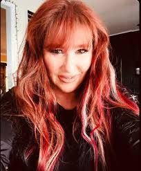 Dawn Ontiveros's Instagram, Twitter & Facebook