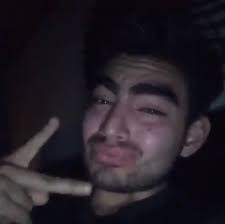 Could someone give her uh. Reaction Pictures And Memes Reactionsmemes Twitter