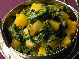 Decouvrez La Recette Poelee De Navets Pommes De Terre Et Epinards Frais Sur Cuisineactuelle Fr Recette Epinards Recette Epinards Frais Navet Recette