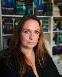 Amazon.com: FEAR PB: 9780008118099: C.L. TAYLOR: Books