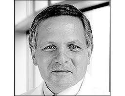 Aline Venturin's Instagram, Twitter & Facebook