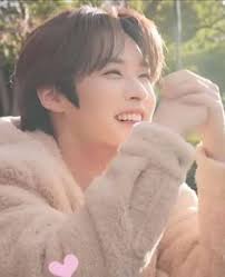 Julissa Cabrera (jujubunny123)