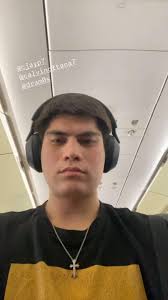 CJ ❤️ Sienna at the Trevi Fountain Make a wish @cjayp7 🎥 via Sienna Perez 