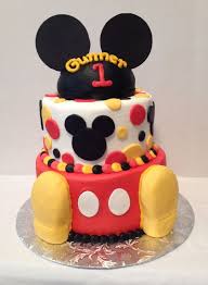 1 Year Old Boy 1st Birthday Cake For Baby Boy Mickey Mouse Mickey Mouse 1 St Birthday Cake Mickey Mouse 1st Birthday Mickey 1st Birthdays Mickey Birthday Party