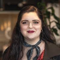 Kelly Tousignant's Instagram, Twitter & Facebook