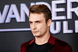 David Letterman announces he will retire from 'Late Show' in 2015