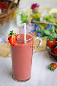 Smoothie A La Fraise Mais Pas Que Recette Smoothie A La Fraise Smoothie Fraise Cuisine Et Boissons