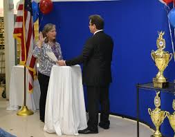 New Postmaster Takes Oath In Oakhurst