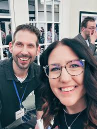 I'm a mystery/thriller author at the C3 Con