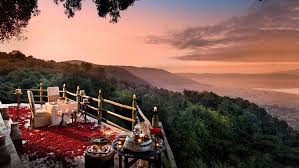 Korting in combinatie met serengeti view camp en bahari view lodge. Top 10 Best Luxury Hotels Lodges In Tanzania The Luxury Travel Expert