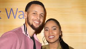 Stephen curry and riley curry attend the nickelodeon kids' choice sports awards 2015 at ucla's pauley pavilion on july 16, 2015. Ayesha Curry Steph S Wife Posts Adorable Pic Of 3 Kids Heavy Com