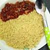 Da farko zaki sami namanki mai kyau mara kashi da kitse se ki wanke ki zuba a tunkaya ki sa albasa da citta da maggi sai ki barshi yayi ta dahuwa. 1