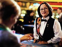 According to 2016 figures from the us bureau of labor statistics, dealer salaries in nevada averaged around $17,440, with dealers in pennsylvania earning much higher, around $26,690. Top Ten Reasons To Be A Casino Dealer