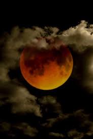 Why is the moon red tonight? Everyday Wow On Twitter Beautiful Moon Red Moon Moon Shadow