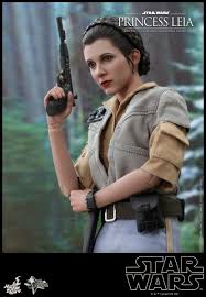 Following the destruction of the death star, princess leia organa decides to assist what remains of her people after the empire destroyed alderaan. Hot Toys Mms549 Princess Leia Star Wars Return Of The Jedi 1 6th Scale Collectible Figure