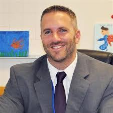 Daniel Charland's Instagram, Twitter & Facebook