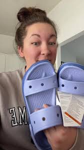 Moon Sandal Thrower Take Me to Eat