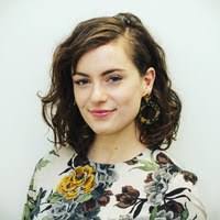 Hayley Warren's Instagram, Twitter & Facebook