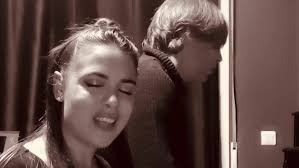 María Oliva. Cristales rotos. Acústico ✨ al piano Victor Vallejo  #cristalesrotos #mariaoliva