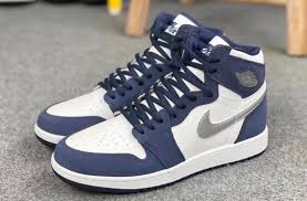 Air Jordan 1 Low Black White Cactus Flower New Images Of The Air Jordan 1 High Og Japan Midnight Navy 2020 In 2020 Air Jordans Air Jordans Retro Nike Sneakers Outfit