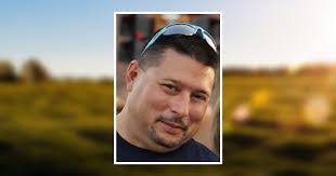 Thomas Fairbanks's Instagram, Twitter & Facebook