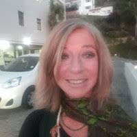 70+ "Michelle Fine" profiles