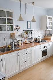 51 Wunderschone Kuchen Design Ideen Fur Kleines Haus Kleine Kuche Kleine Fur Haus Kleine Klein In 2020 Home Decor Kitchen Kitchen Design Kitchen Design Small