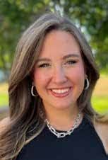 Robin Kovach's Instagram, Twitter & Facebook