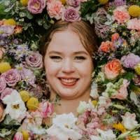 40+ "Hannah Lat" profiles