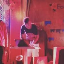 We did not find results for: Stream Mc Davi Escova De Dente Vrs Dj Kevinho By Deejay Kevinho Oficial Listen Online For Free On Soundcloud