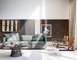 The iconic pieces are created by welding. Mr Table Knoll