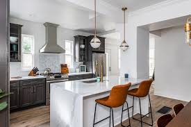 If you're looking for chic cabinet options, give your kitchen new life with the townsquare grey collection. Buy Townsquare Gray Rta Ready To Assemble Kitchen Cabinets Online