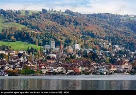 Auf tripadvisor finden sie alles für zug, kanton zug: Stadt Zug Schweiz Im Herbst Lizenzfreies Foto 13519920 Bildagentur Panthermedia