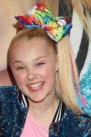 Jojo Siwa S Hairstyles Hair Colors Steal Her Style Jojo Siwa Jojo Siwa Hair Jojo Siwa Outfits