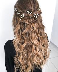 Boho Chic Wedding Hairstyle For Long Hair With Flowers Wedding Hairstyles Half Down Hair And Make Up By Wedd In 2020 Hair Styles Long Hair Styles Wedding Hair Down