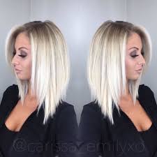 Coupe Au Carre Court 20 Modeles Pour Vous Coupe De Cheveux Lob Coupe De Cheveux Coiffures Simples
