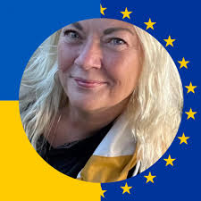 Tack för att ni fikat i sommar och gjort det möjligt att driva Hjortolars  vidare. Nu är vår 6:e fikasommar över och vi återgår till att ha öppet  lördag-söndag, kl 11-17, som