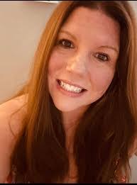 Sheryl Tuttle's Instagram, Twitter & Facebook