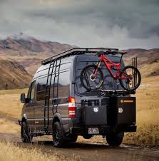 Vanlifecamper Road Trip Trip Travel Voyage Routard Van Combi Vanlife Vagabond Baroudeur Voyageur Globe Tr Camion Camping Car Fourgon Camping Car Voyage En Van