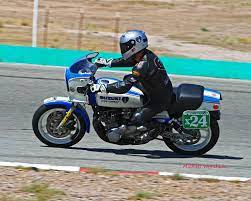 Pin By Neil Sahlstrom On Cafe Racers Suzuki Cafe Racer Cool Bikes Motorbikes