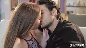 Hottie Summer Brooks Romantic Evening Turns into Hardcore with a Facial